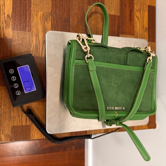 Steve Madden Kelly Green Purse Chain Shoulder Bag Faux Suede Flip Top Gold Quilt - Picture 9 of 11